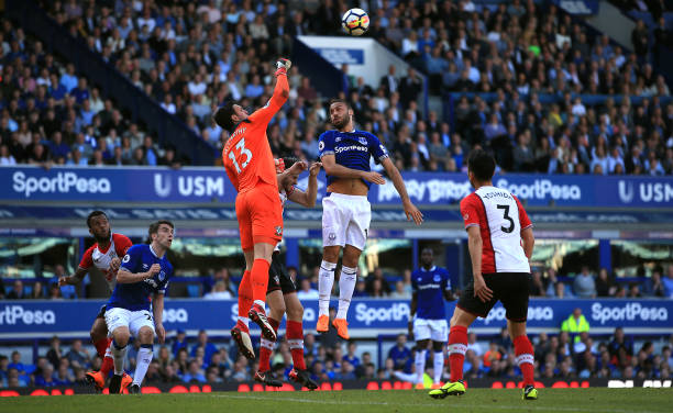 年轻而自信 年轻而自信