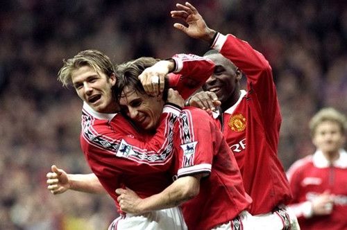 更是对家庭 更是对家庭